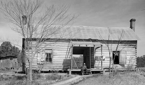 a house on a farm