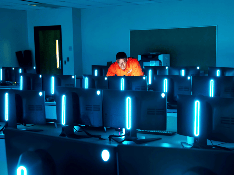 Computer Science and Computer Information Systems Programs - College of ...