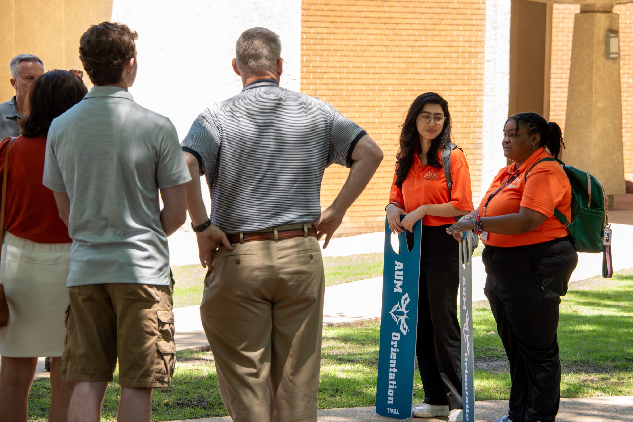 Two Orientation Team students guide a group during orientation on the Auburn University at Montgomery campus.
