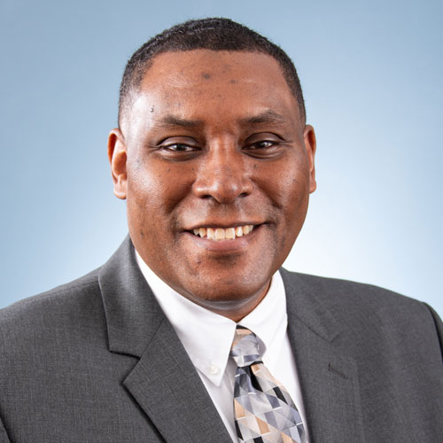 Auburn University at Montgomery Dr. Damian Sinclair – Assistant Professor; Counselor, Leadership and Technology