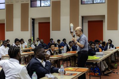 College of Business Dean Daewoo Park speaks with area high school students during AUM’s first Why Not Win Institute College Immersion Experience.